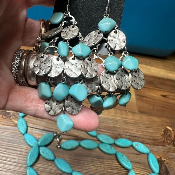 Handmade Turquoise Stone 36” Necklace + Rhinestone Clamper + Earrings - Picture 7 of 9